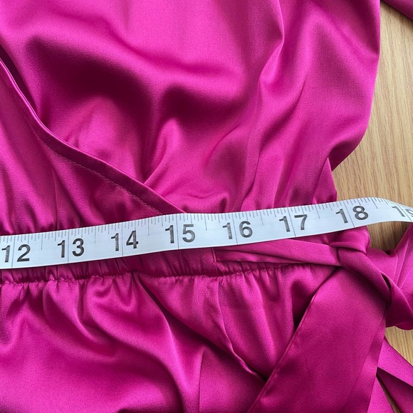 The Drop wrap dress - Picture 7 of 10